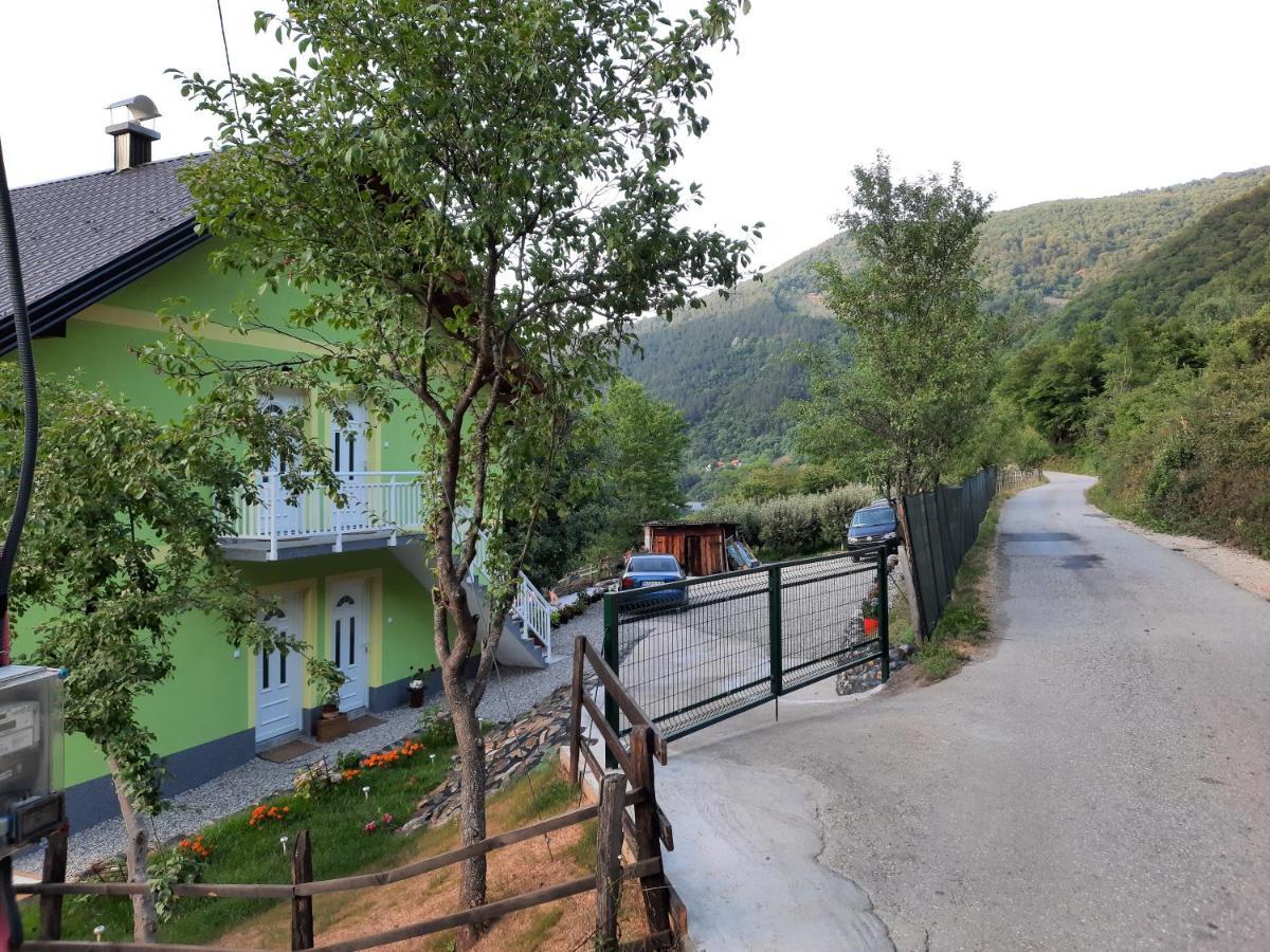 Apartmani Vila Na Drini Foca Extérieur photo