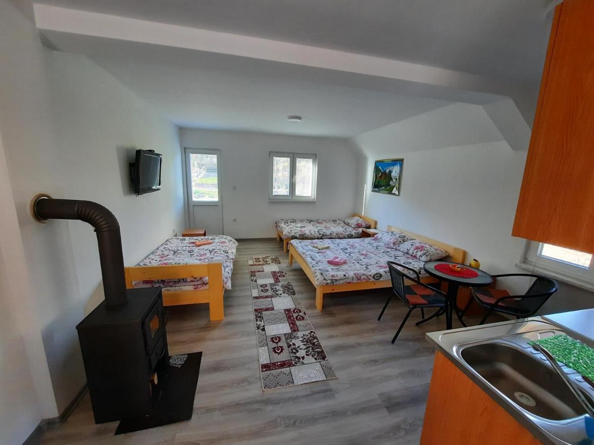 Apartmani Vila Na Drini Foca Extérieur photo