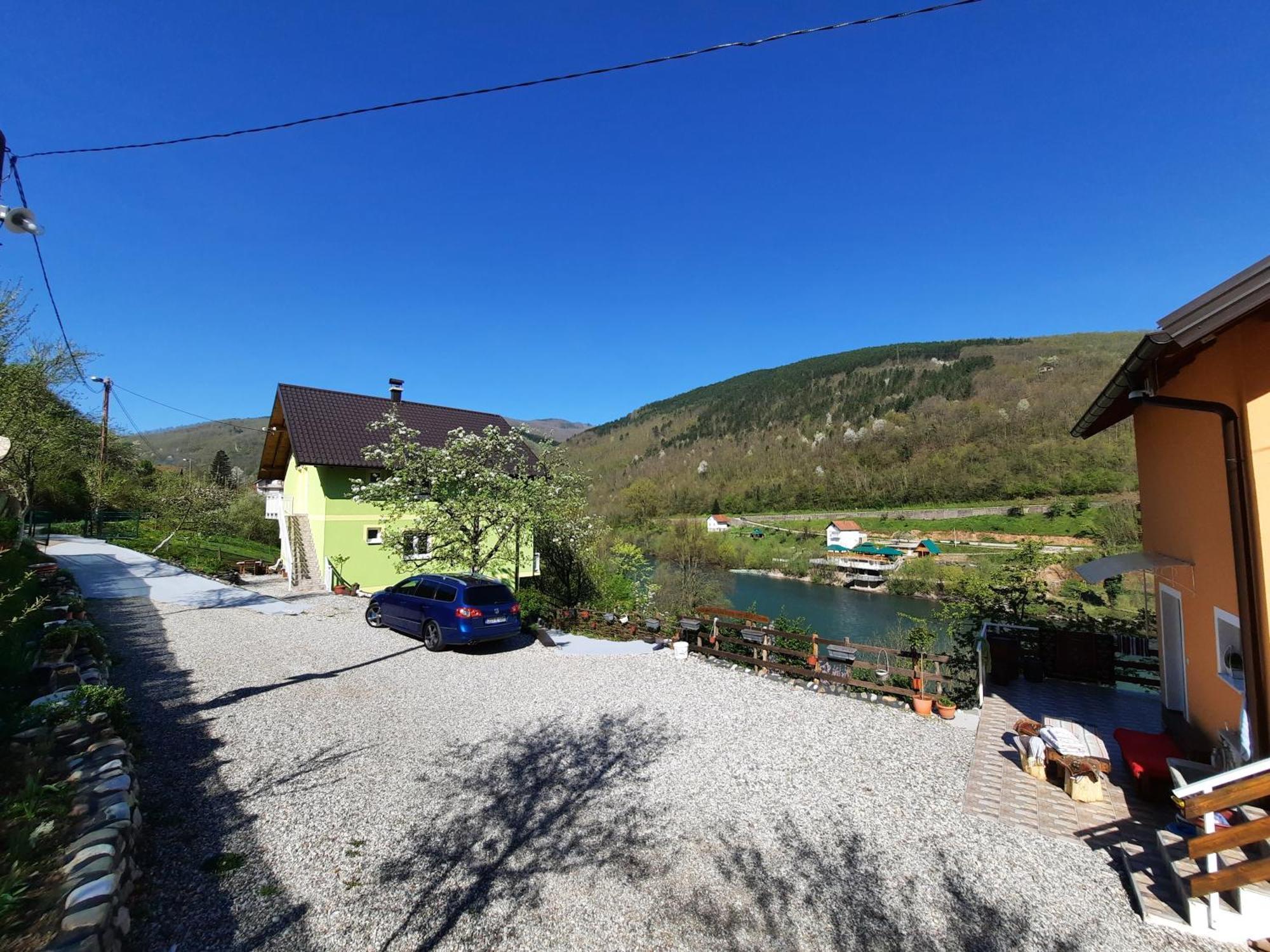 Apartmani Vila Na Drini Foca Extérieur photo